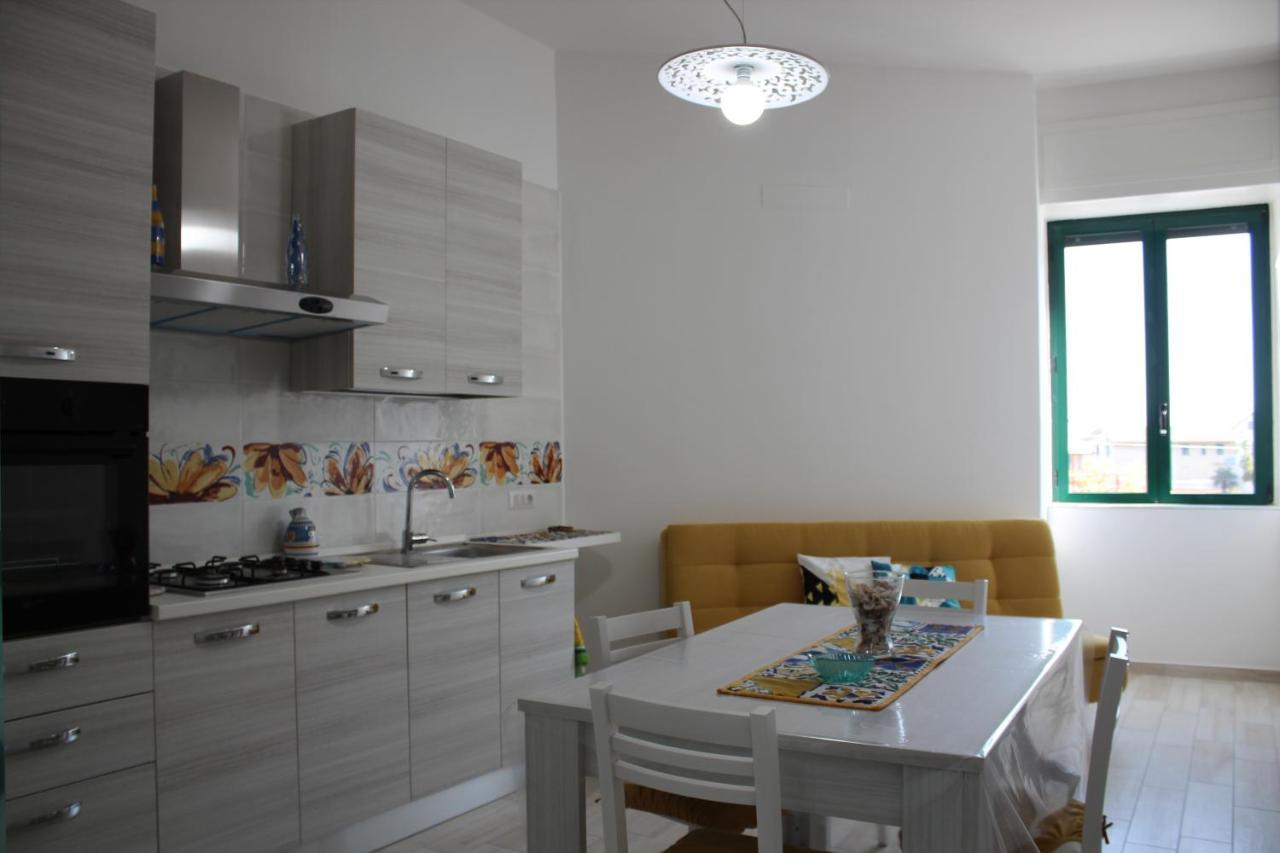 Verdemare Charming Accommodation In Vietri Sul Mare - Amalfi Coast Екстер'єр фото
