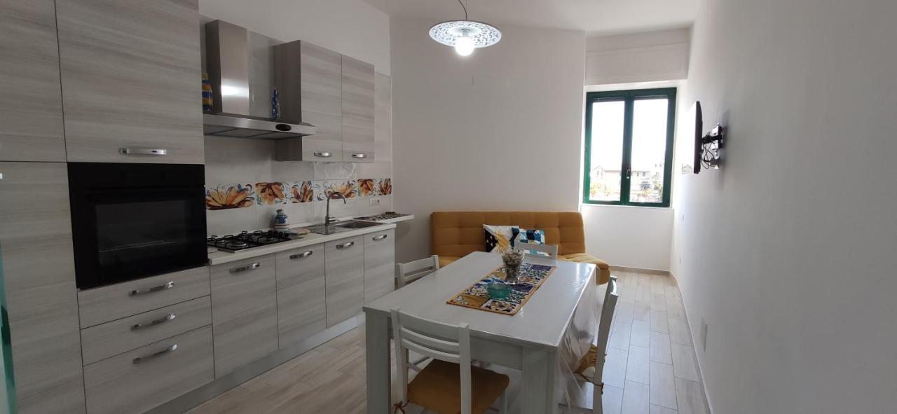 Verdemare Charming Accommodation In Vietri Sul Mare - Amalfi Coast Екстер'єр фото